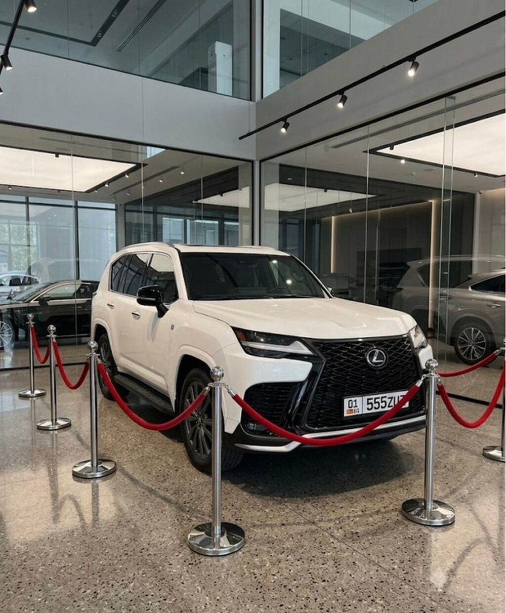 Продам Lexus LX 600 F SPORT 2022: фото 1