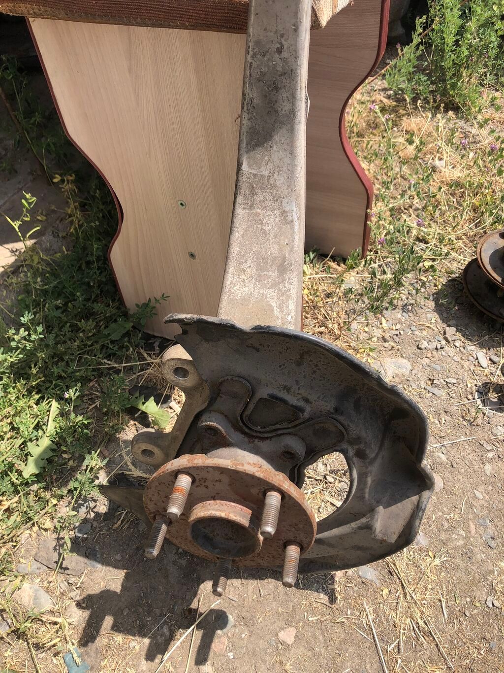 Цапфа правый сборе краун 180: 5000 KGS Ступицы | Бишкек | 73184321 ᐈ ...