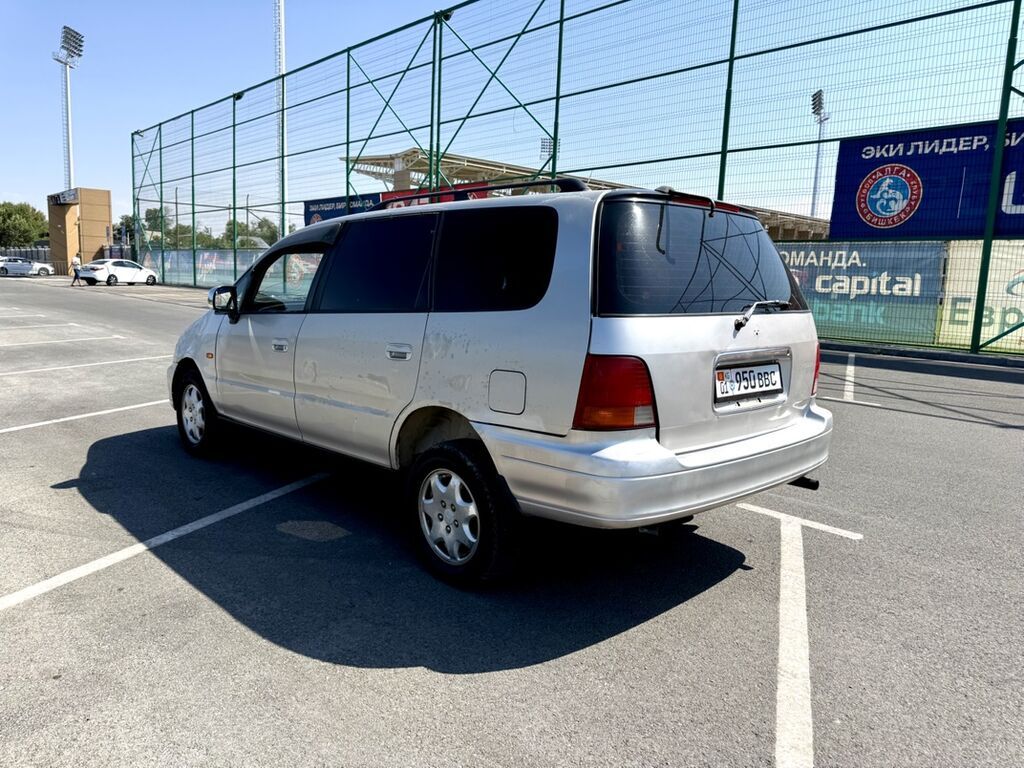 Honda Odyssey: 1996 г., 2.2 л, Автомат, Бензин, Минивэн: фото 3