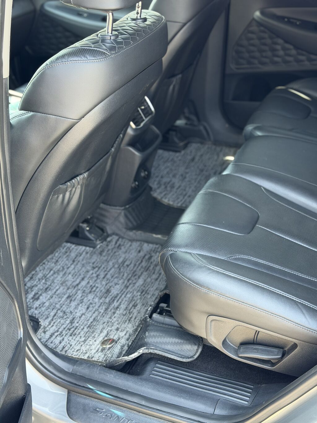 Hyundai Santa Fe: 2018 г., 2.2 л, Автомат, Дизель, Внедорожник: фото 8