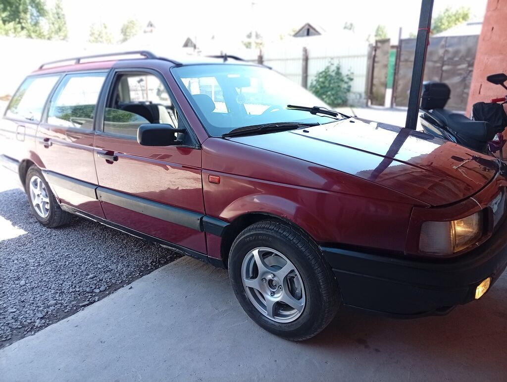Volkswagen Passat B3 Variant, 1992 г., 1.8 л, механика: фото 4