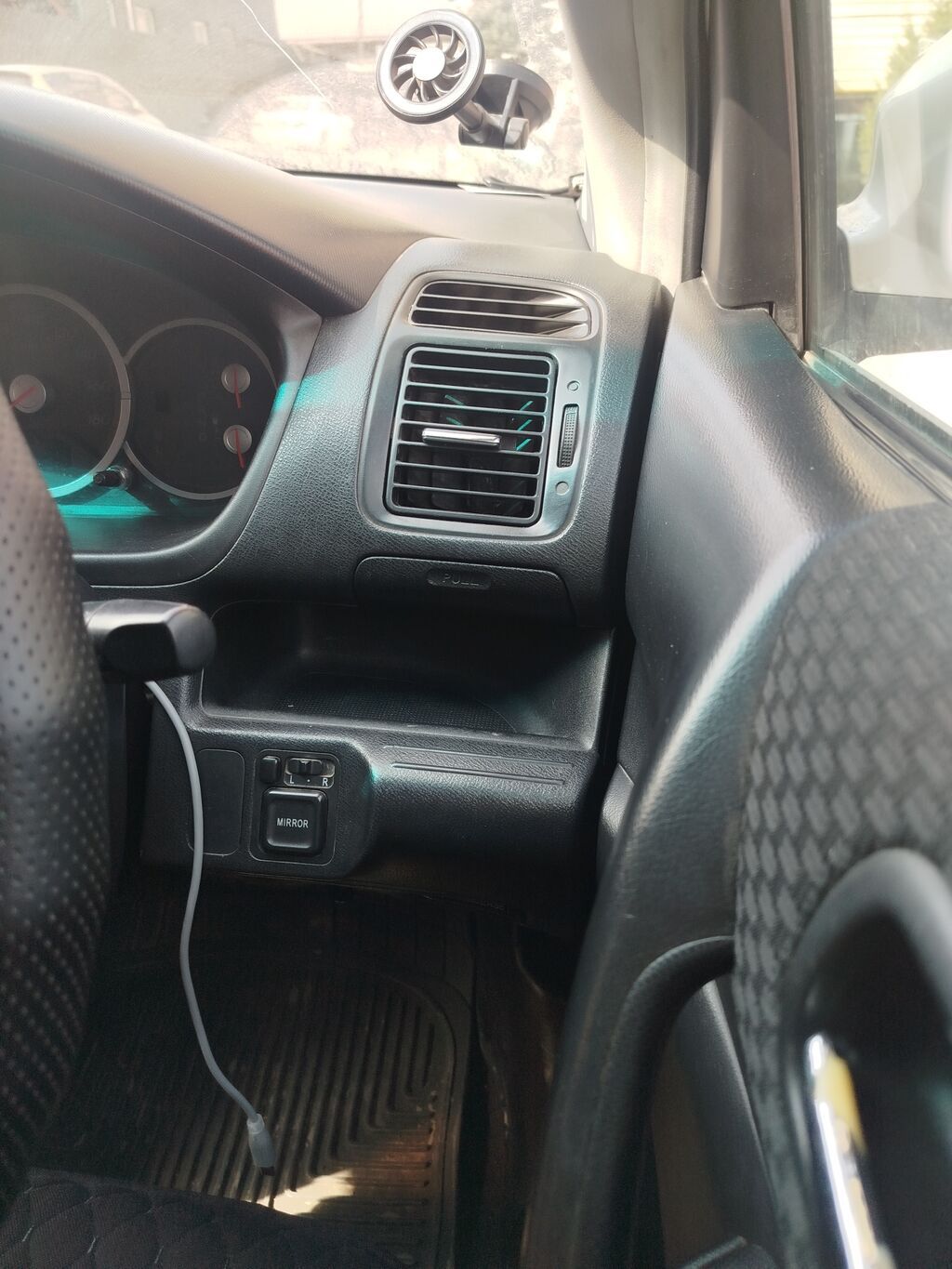 Honda Civic: 2005 г., 1.7 л, Автомат, Бензин, Хэтчбэк: фото 8