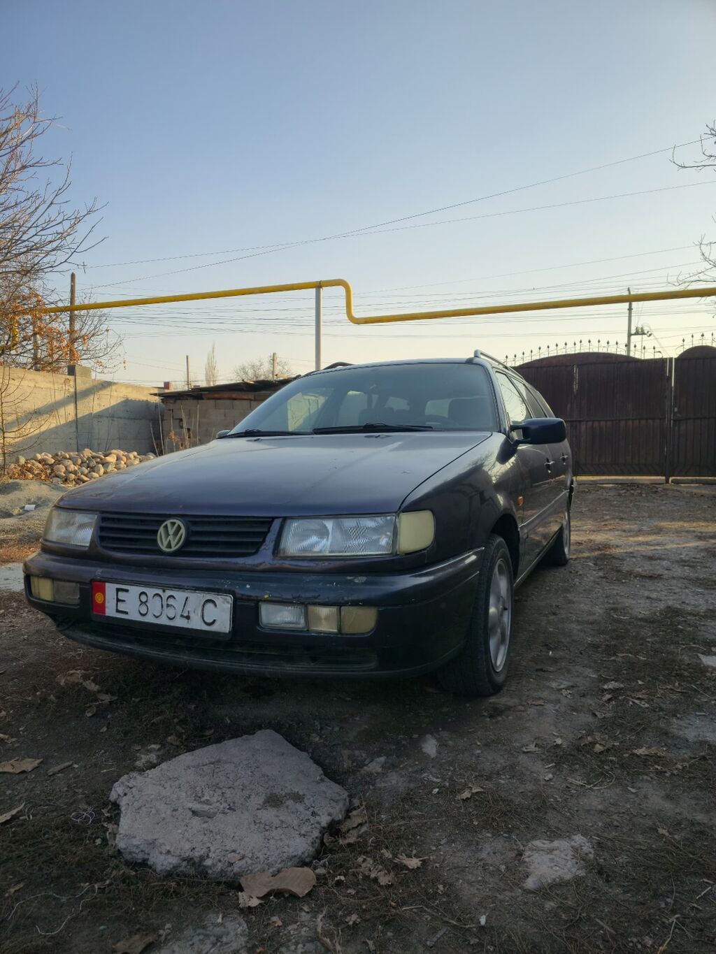 Volkswagen Passat Variant: 1994 г., 2 л, Механика, Бензин, Универсал: фото 3