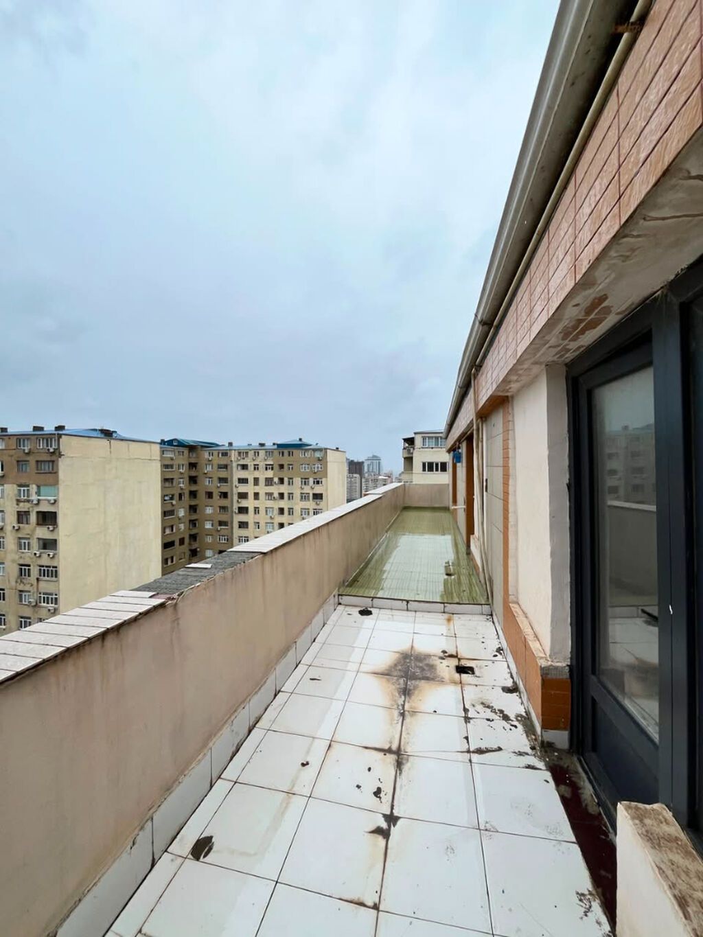 Ağ şəhər, 3 otaqlı, Yeni tikili, m. Xətai, 96 kv. m