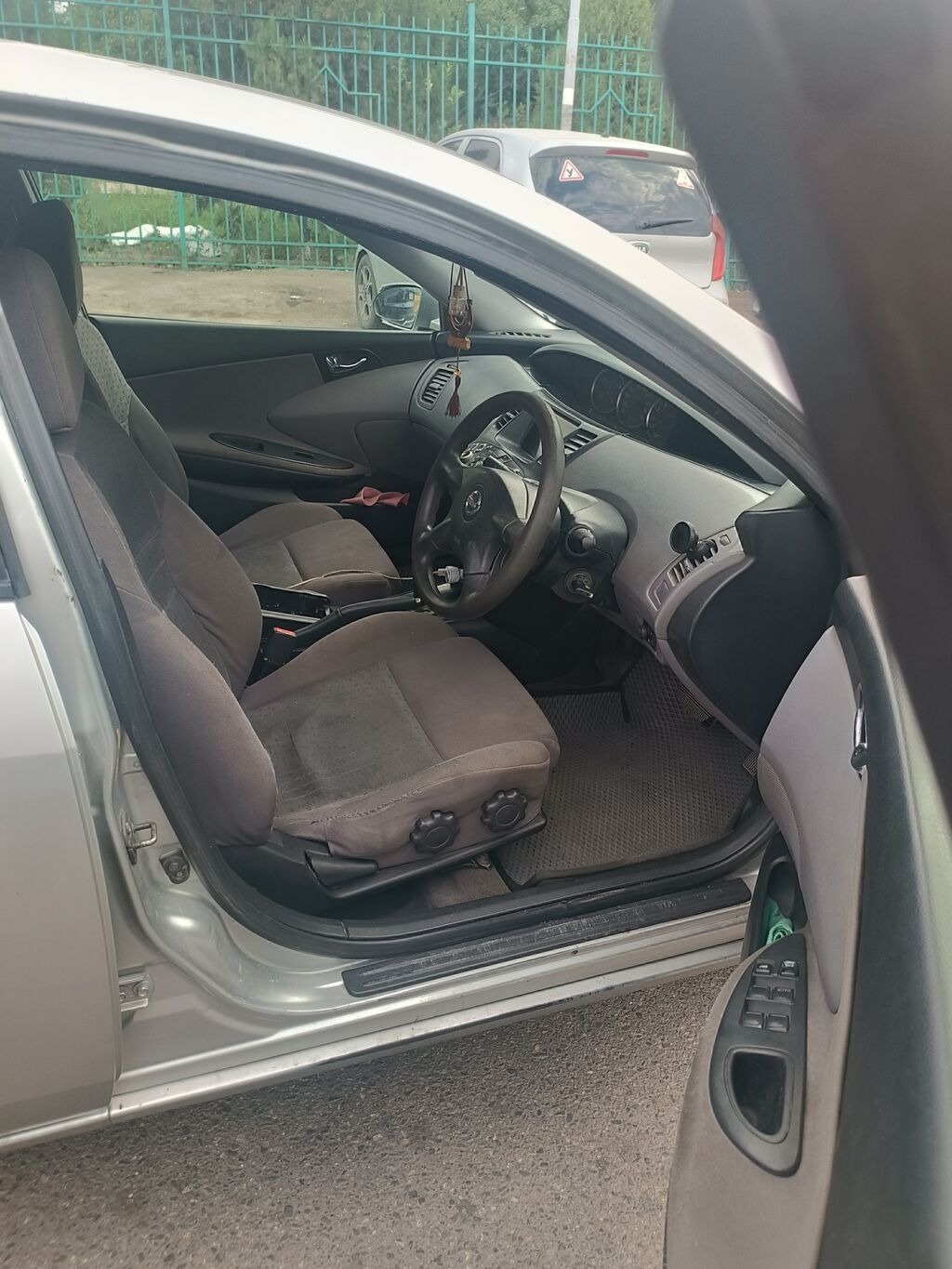Nissan Primera: 2001 г., 2 л, Автомат, Бензин, Универсал: фото 8