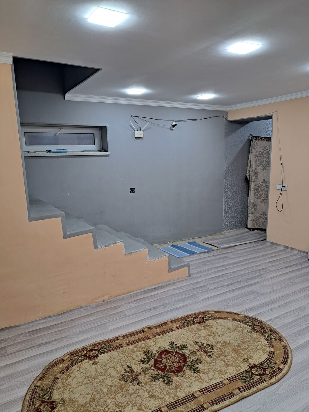 4 otaqlı, 80 kv. m, Orta təmir