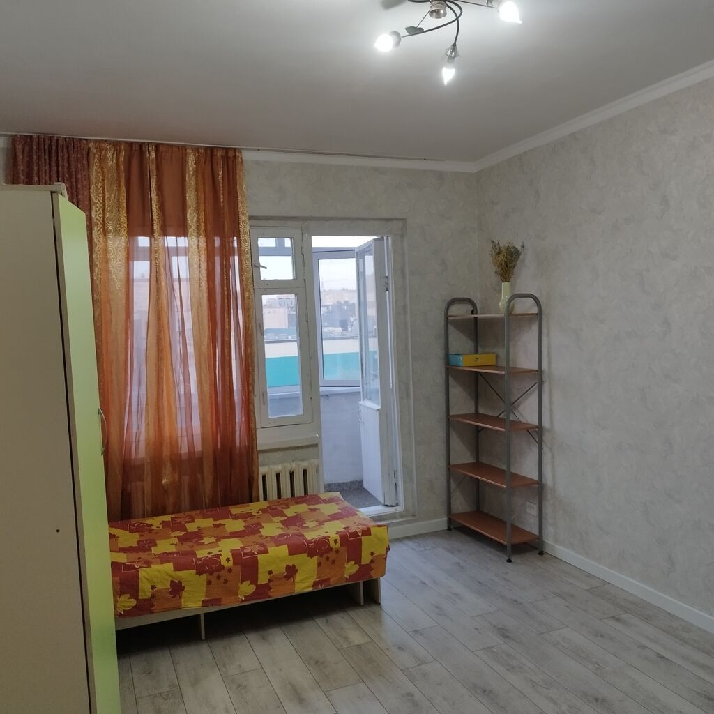 2 комнаты, 47 м², 7 мкр 105 серия, 7 этаж, Старый ремонт: фото 7