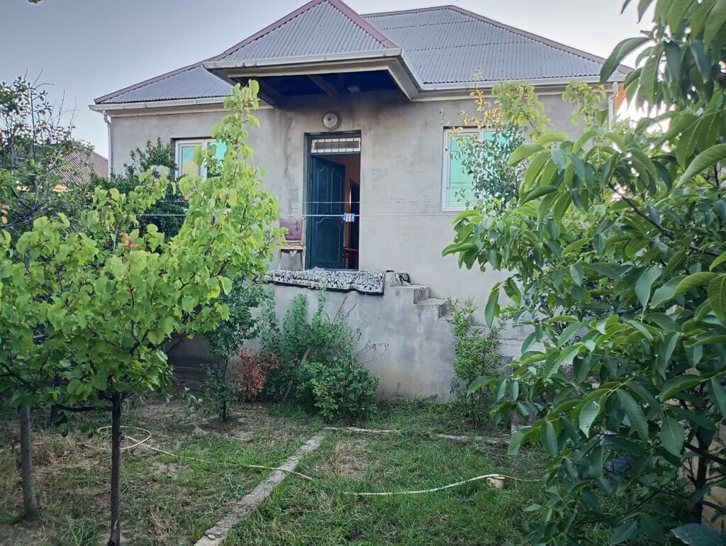 2 otaqlı, 70 kv. m, Kredit yoxdur, Orta təmir