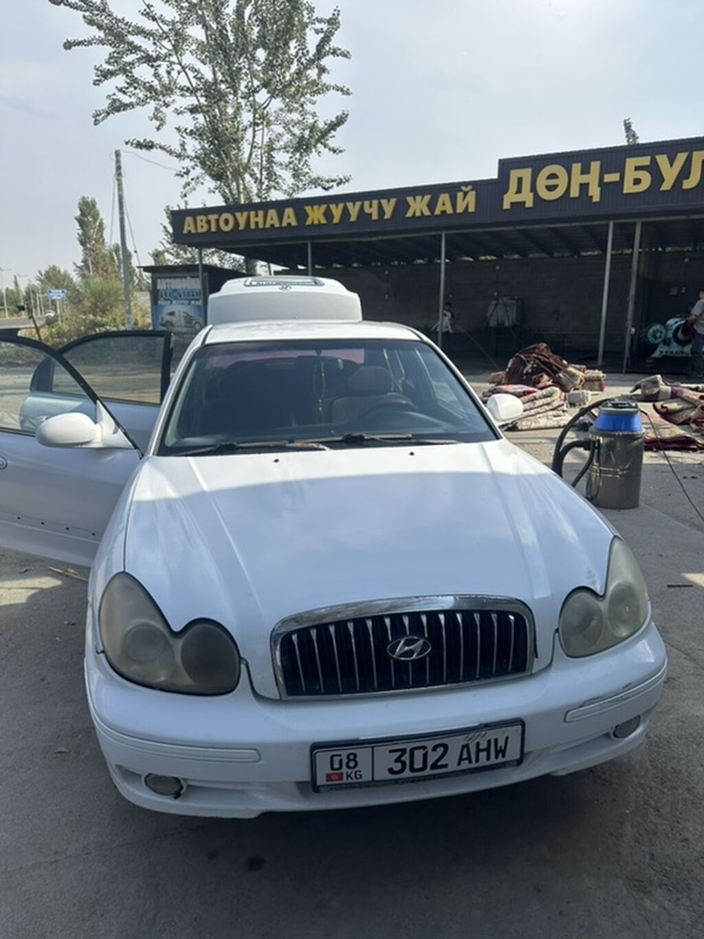 Hyundai Sonata: 2001 г., 0.2 л, Автомат, Бензин, Седан