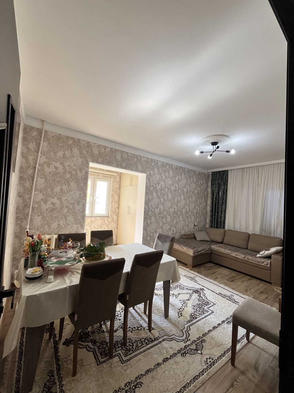 Bakı, Suraxanı, 3 otaqlı, Köhnə tikili, m. Xalqlar Dostluğu, 81 kv. m