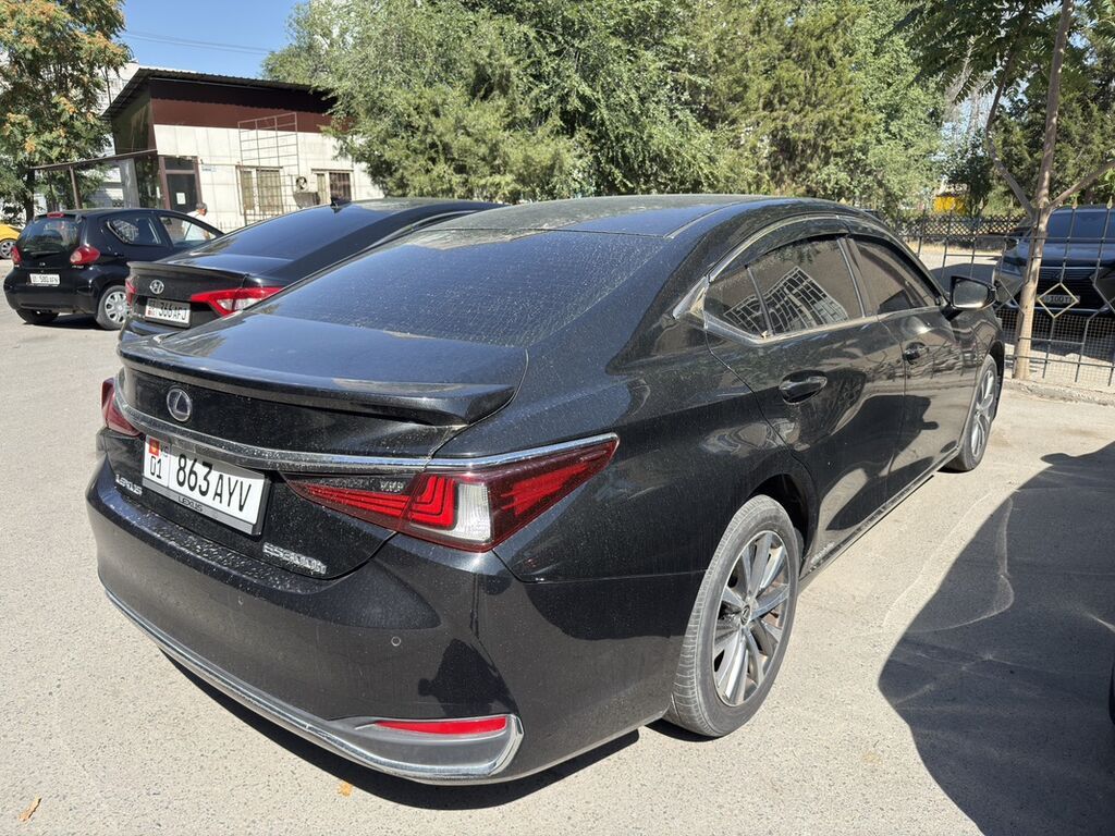 Lexus ES: 2019 г., 2.5 л, Автомат, Гибрид, Седан: фото 6