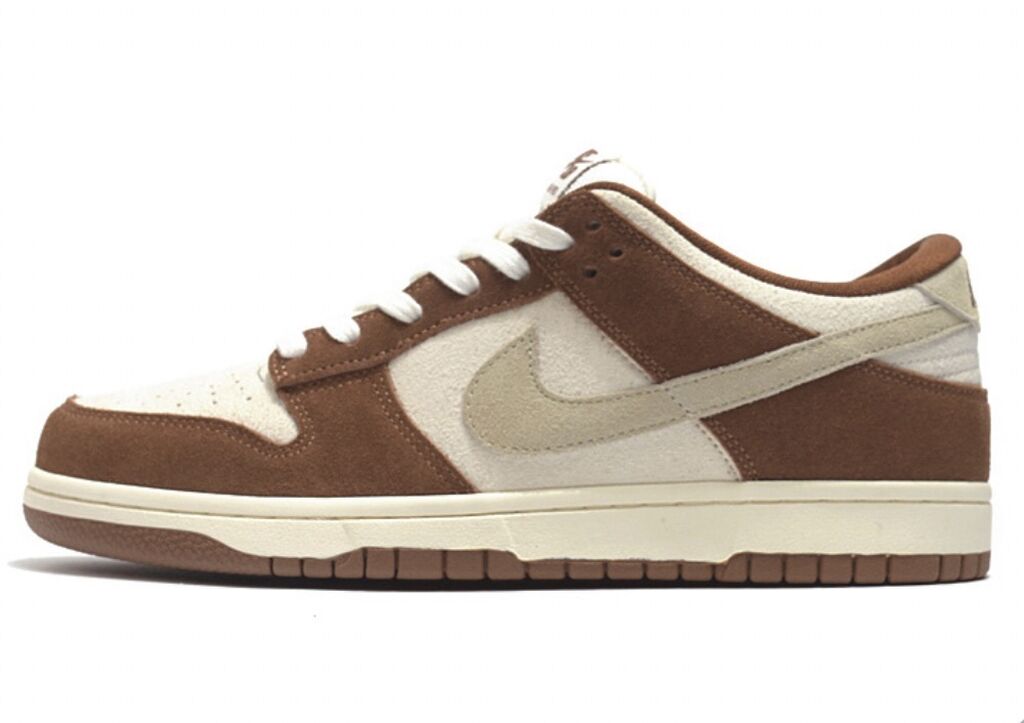 Dunk brown. Nike Dunk Low PRM 'Medium Curry'. Nike SB Dunk Low Medium Curry. Nike Dunk Low бежевые коричневые. Nike SB Dunk Low бежевые.