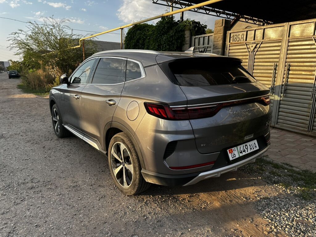 BYD Song Plus: 2021 г., Электромобиль, Кроссовер: фото 4