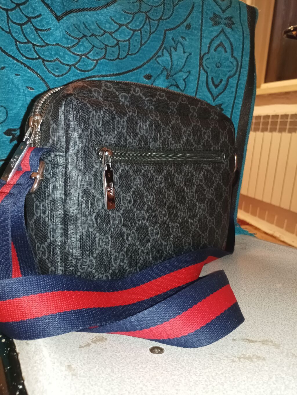 Классическая сумка, Gucci, Материал: Комбинированный материал, Застежка на молнии, Мужские, Б/у — фото 2