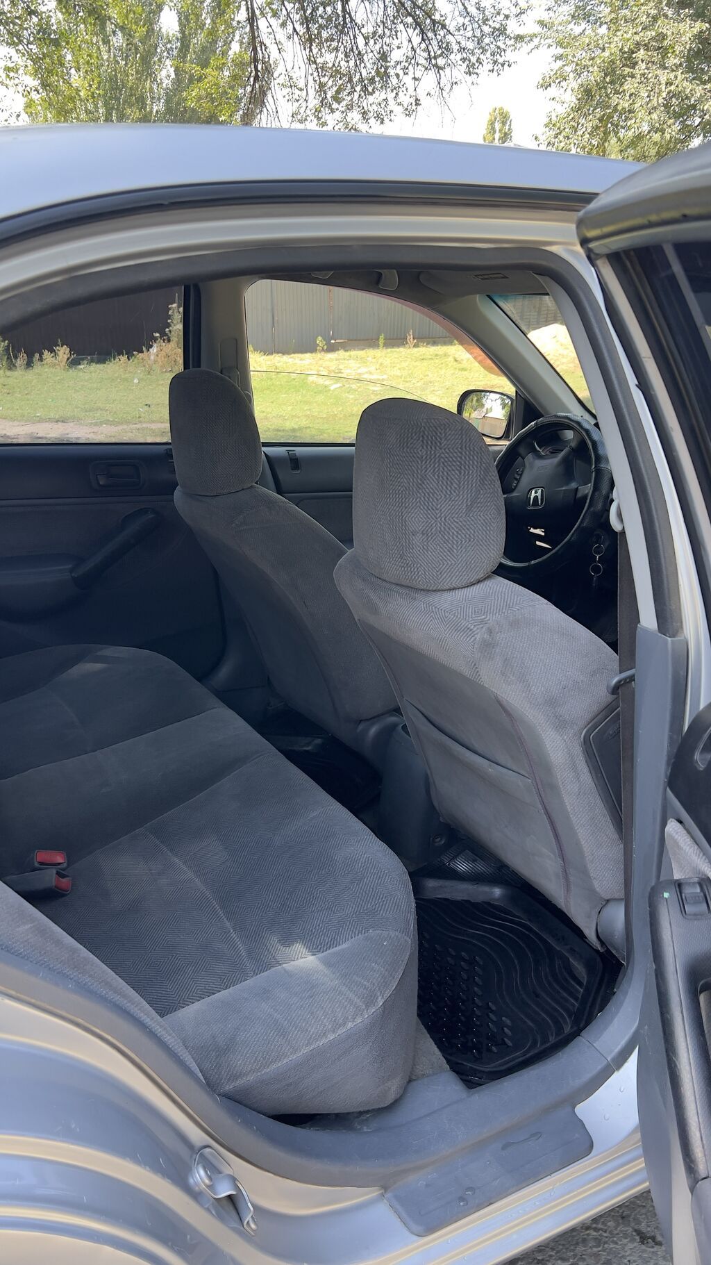 Honda Civic: 2001 г., 1.7 л, Автомат, Бензин, Седан: фото 6