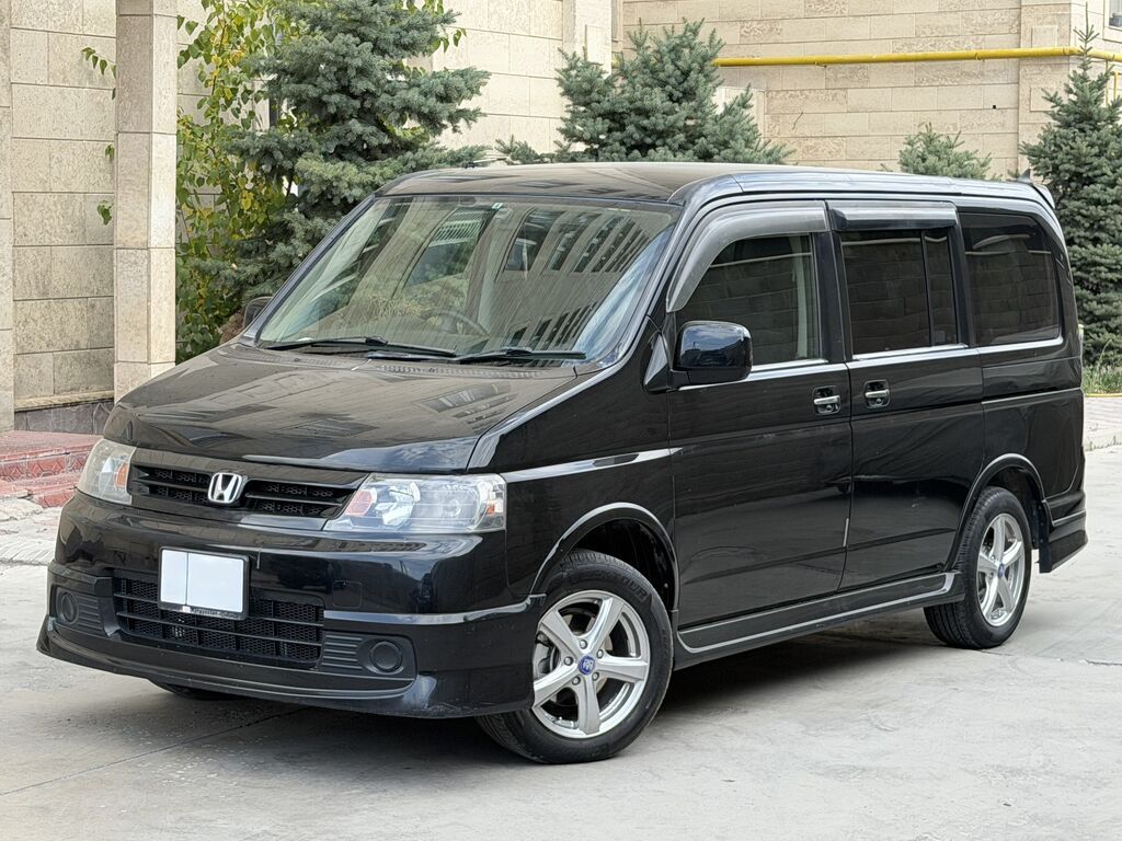 Honda Stepwgn: 2003 г., 2 л, Автомат, Бензин, Минивэн: фото 2