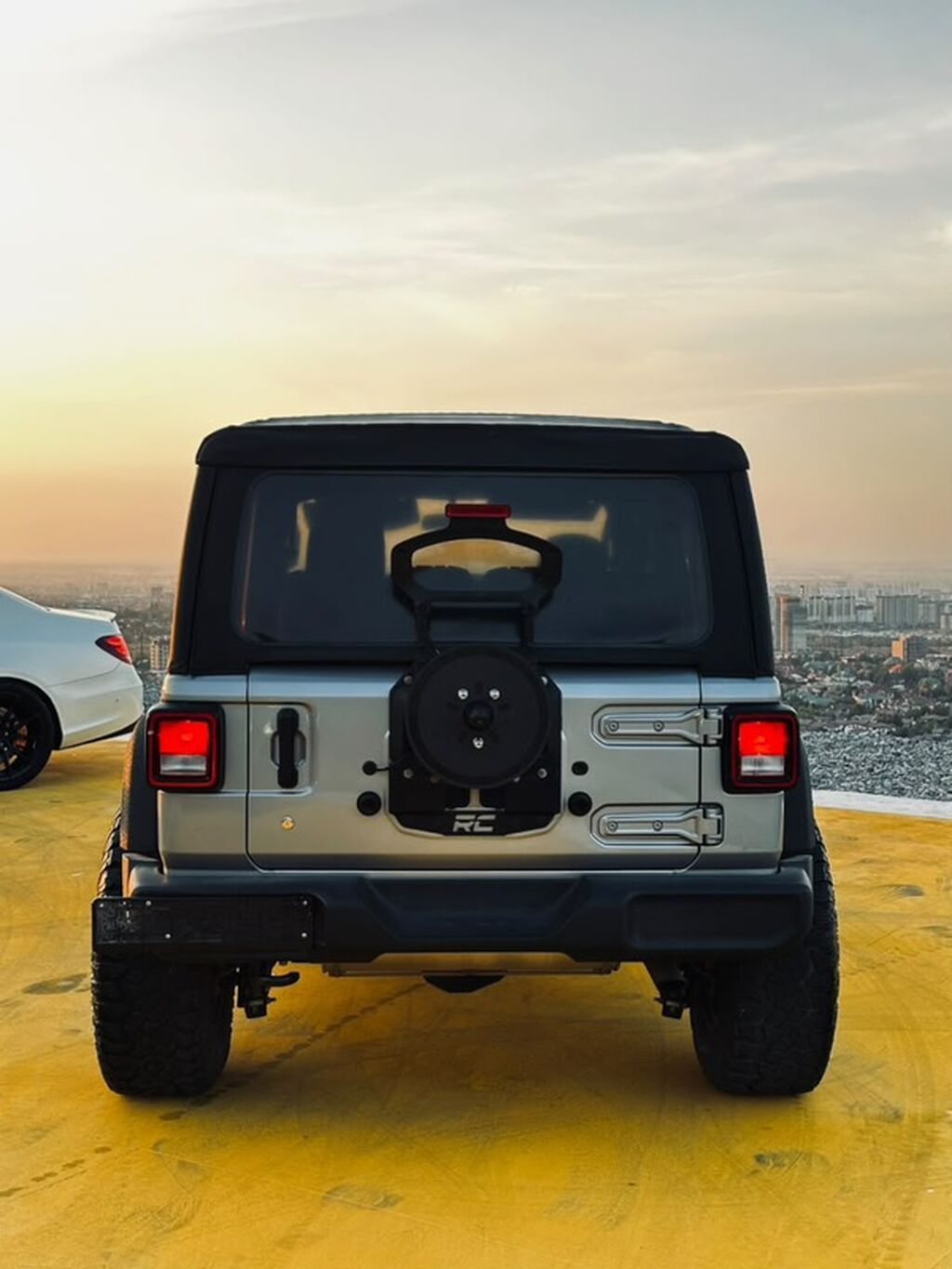Jeep Wrangler: 2020 г., Внедорожник: фото 8