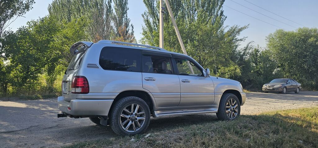 Lexus LX: 2006 г., 4.7 л, Автомат, Газ, Внедорожник: фото 3