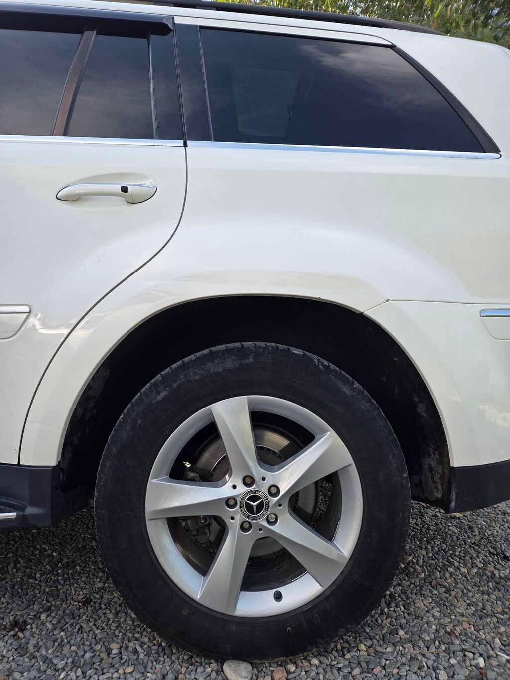 Mercedes-Benz GL-Class: 2007 г., 5.5 л, Автомат, Бензин, Внедорожник: фото 4