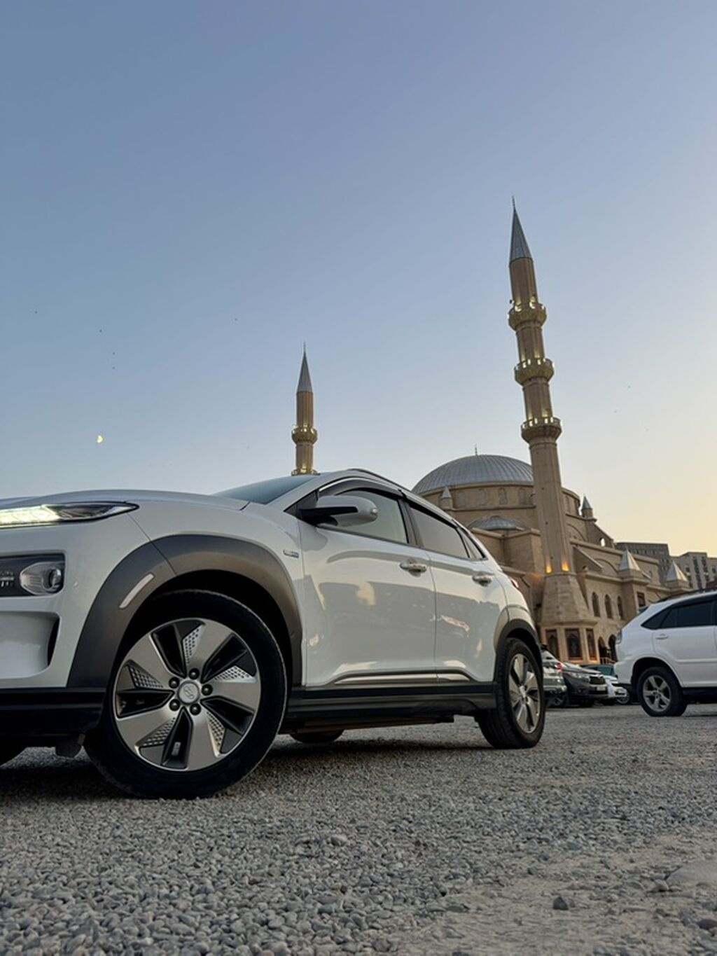 Hyundai Kona: 2018 г., Автомат, Электромобиль, Кроссовер: фото 5