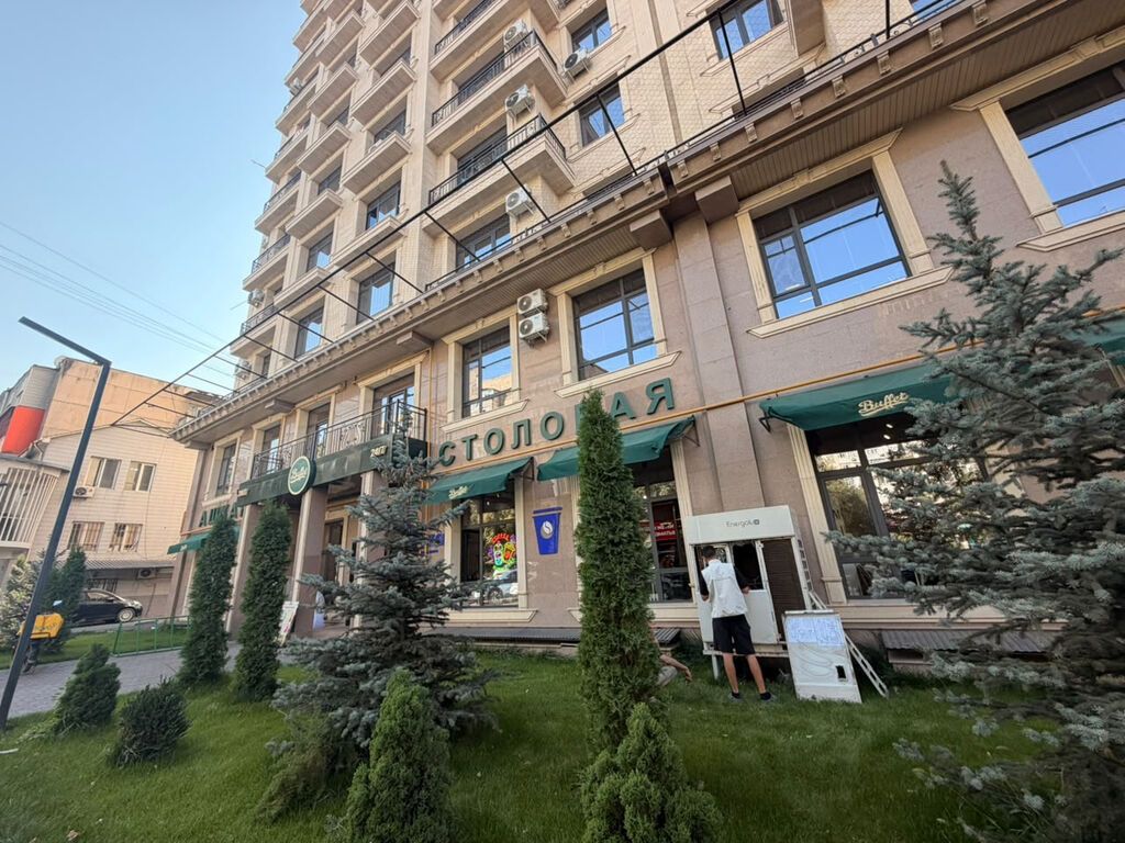 1 комната, 53 м², Ак-Эмир рынок Элитка, 13 этаж, ПСО (под самоотделку): фото 1