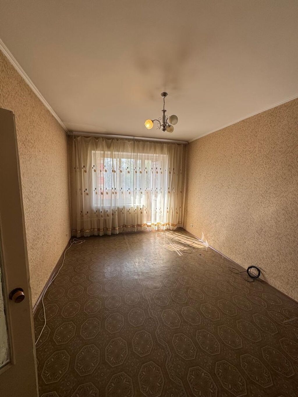 Продается 1-комнатная квартира, 44 м², 106 серия, центр: фото 3
