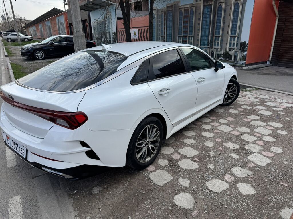 Kia K5: 2020 г., 2 л, Автомат, Газ, Лифтбек: фото 2