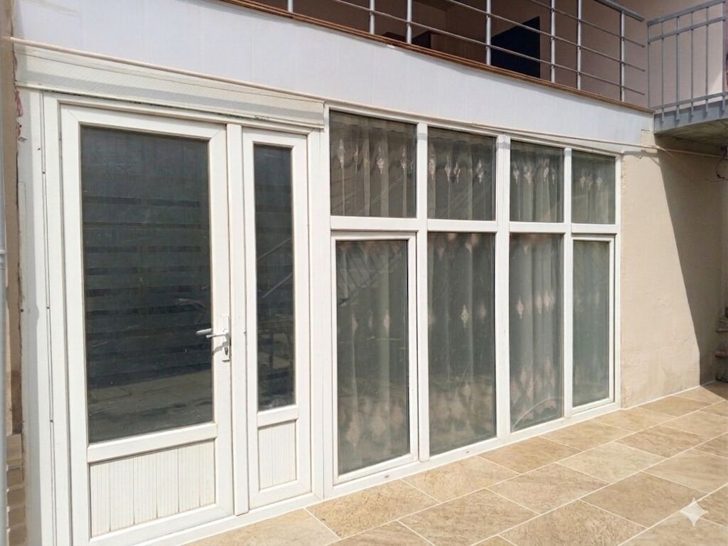 HUSAYN HOSTEL – Xırdalan şəhəri Xırdalanda yerləşən “HUSAYN HOSTEL”