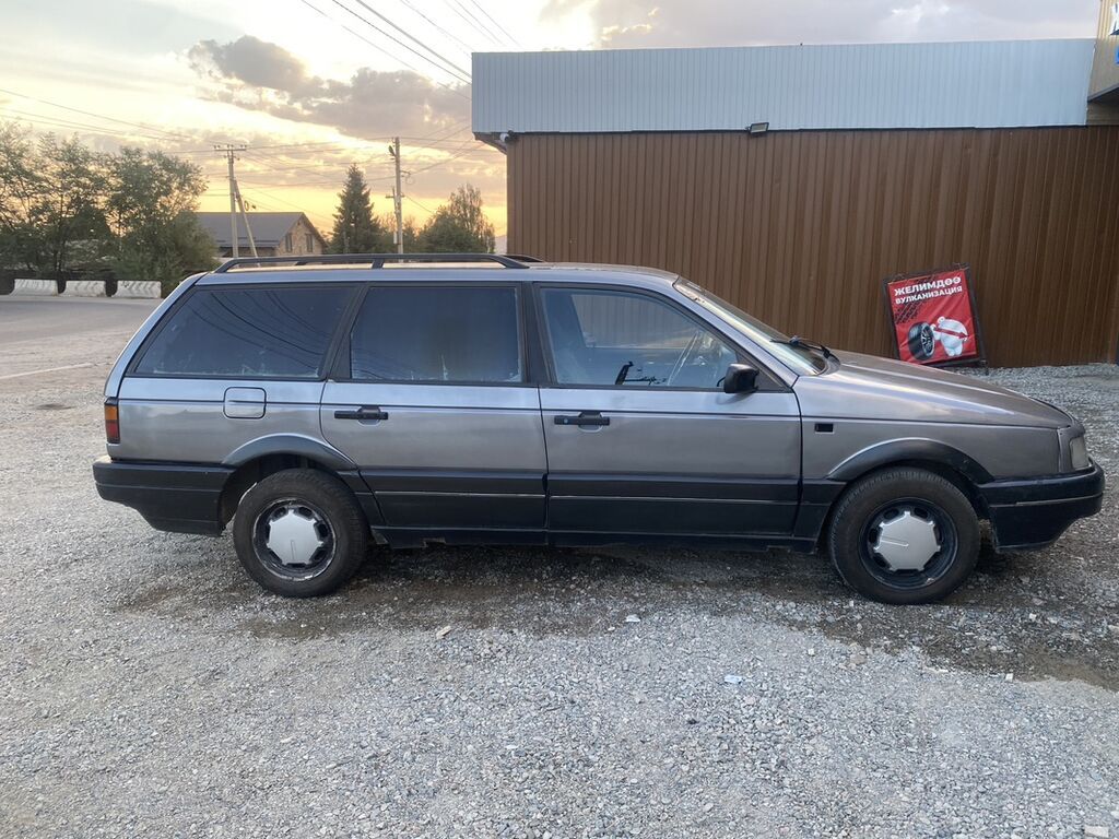 Volkswagen Passat Variant: 1989 г., 1.8 л, Механика, Бензин, Универсал: фото 7