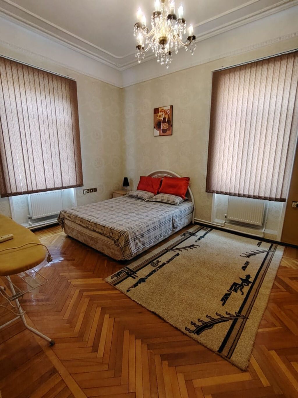 İcarəyə verilir 2 otaqlı köhnə tikili 75 m², Sahil m. 🏡 Сдается