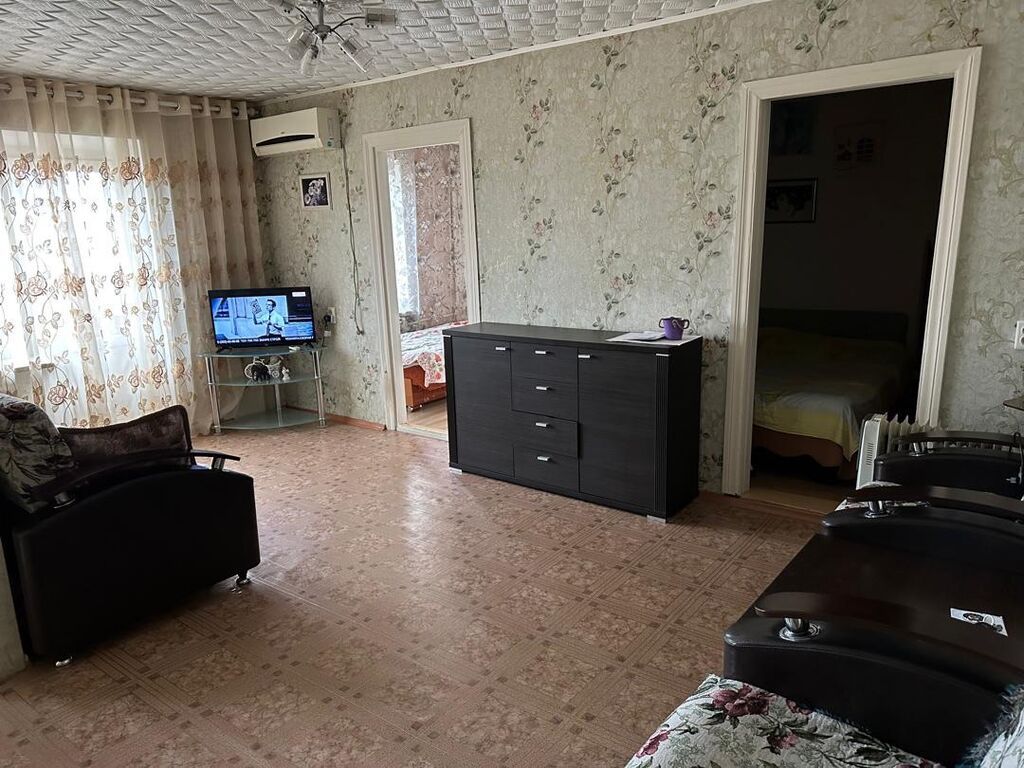 2 комнаты, 45 м², Пишпек Хрущевка, 4 этаж, Косметический ремонт: фото 3