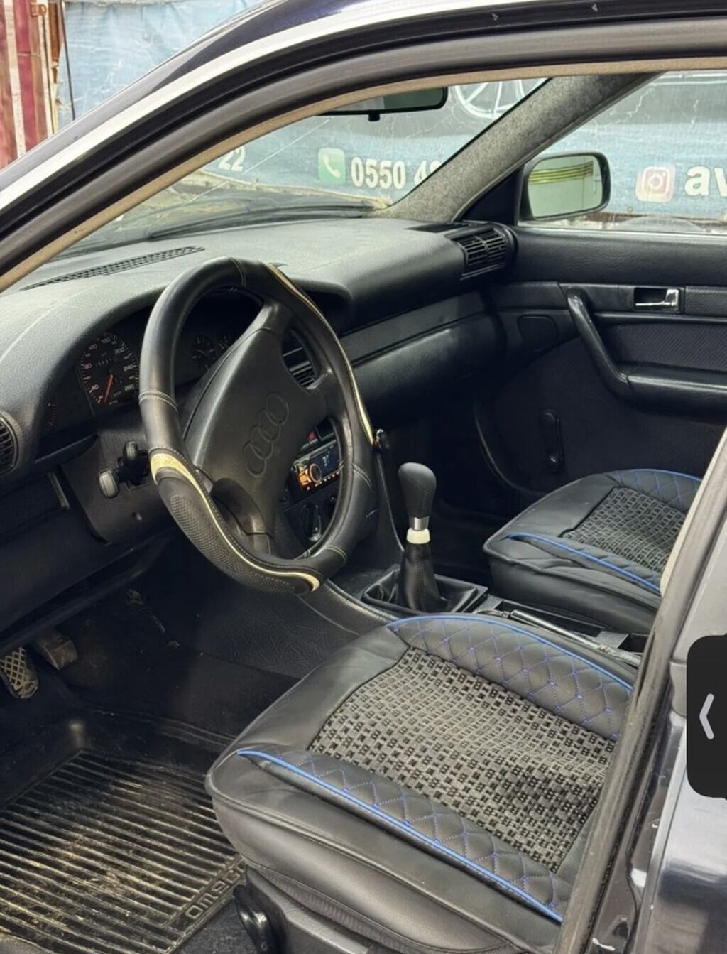 Audi 100: 1993 г., 2.6 л, Механика, Бензин, Седан: фото 3