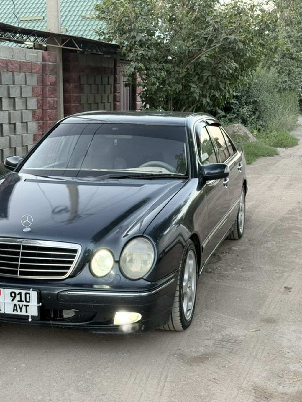 Mercedes-Benz E-Class: 2000 г., 3.2 л, Автомат, Бензин, Седан: фото 1