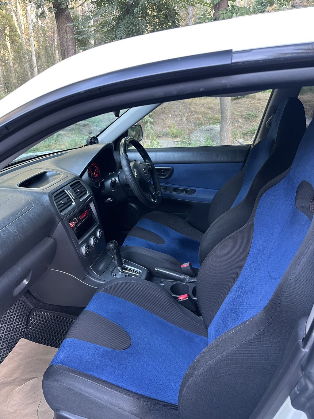 Subaru Impreza WRX: 2006 г., 2 л, Автомат, Бензин, Седан: фото 7