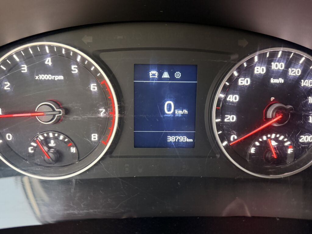 Kia Bongo 3 2020 Газ Пробег 38800км оригинал Родная краска 100% без: фото 7