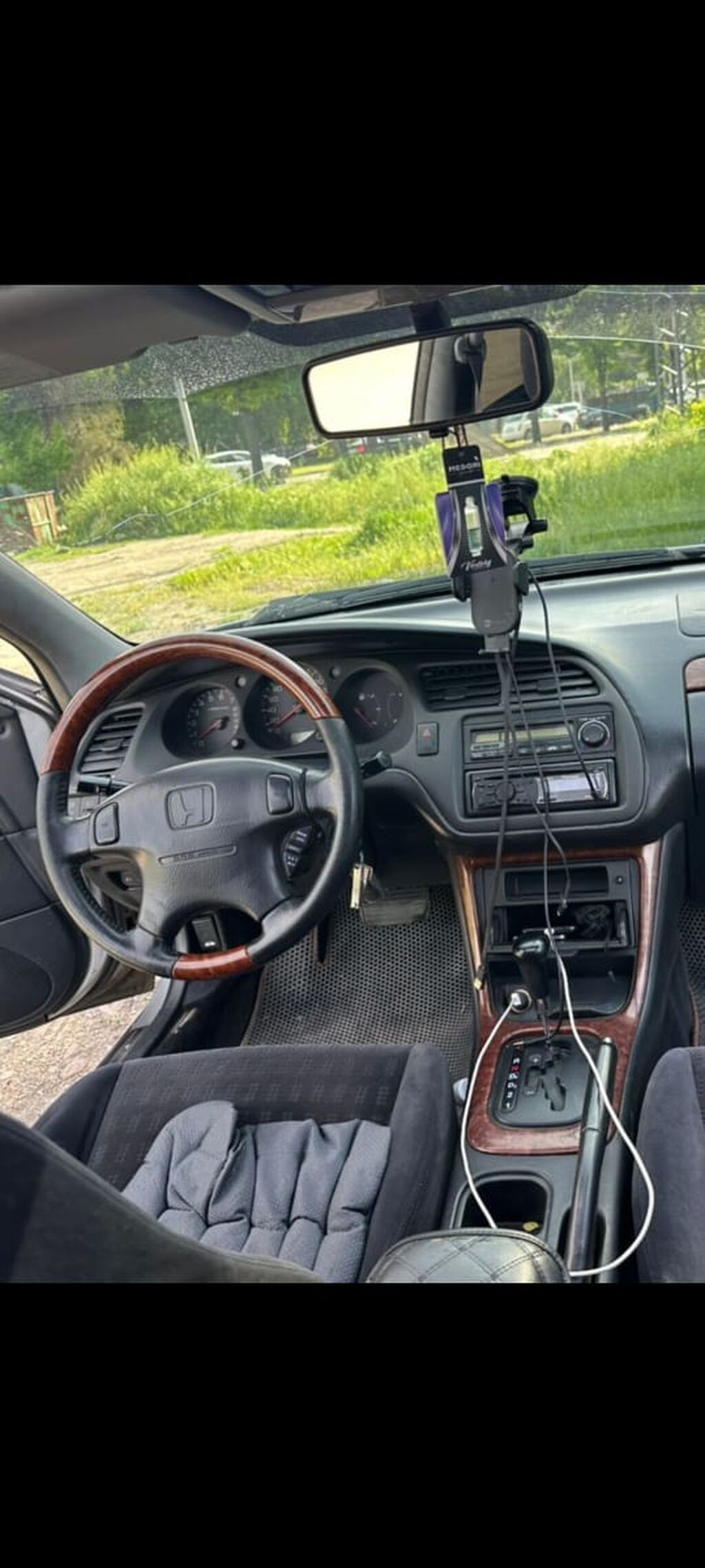 Honda Inspire: 2001 г., Автомат, Бензин, Седан: фото 3