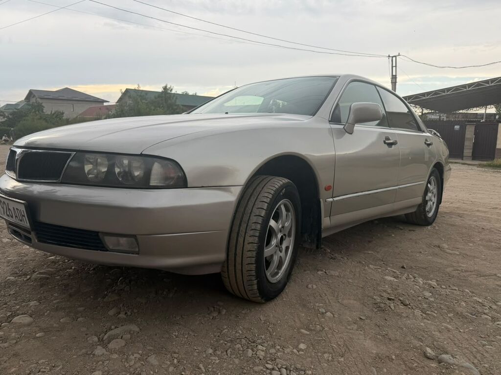 Mitsubishi Diamante: 1995 г., 2.5 л, Автомат, Бензин, Седан: фото 2
