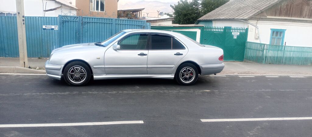 Mercedes-Benz 220: 1998 г., 3.2 л, Автомат, Бензин, Седан: фото 7