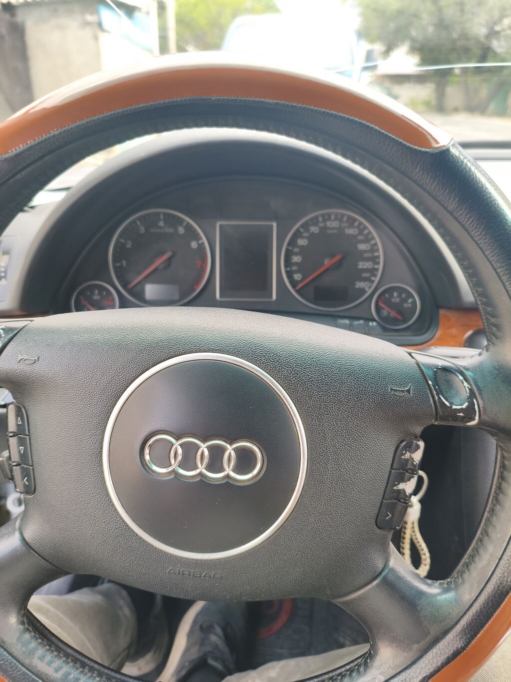 Audi A4: 2002 г., 3 л, Автомат, Бензин, Седан: фото 7
