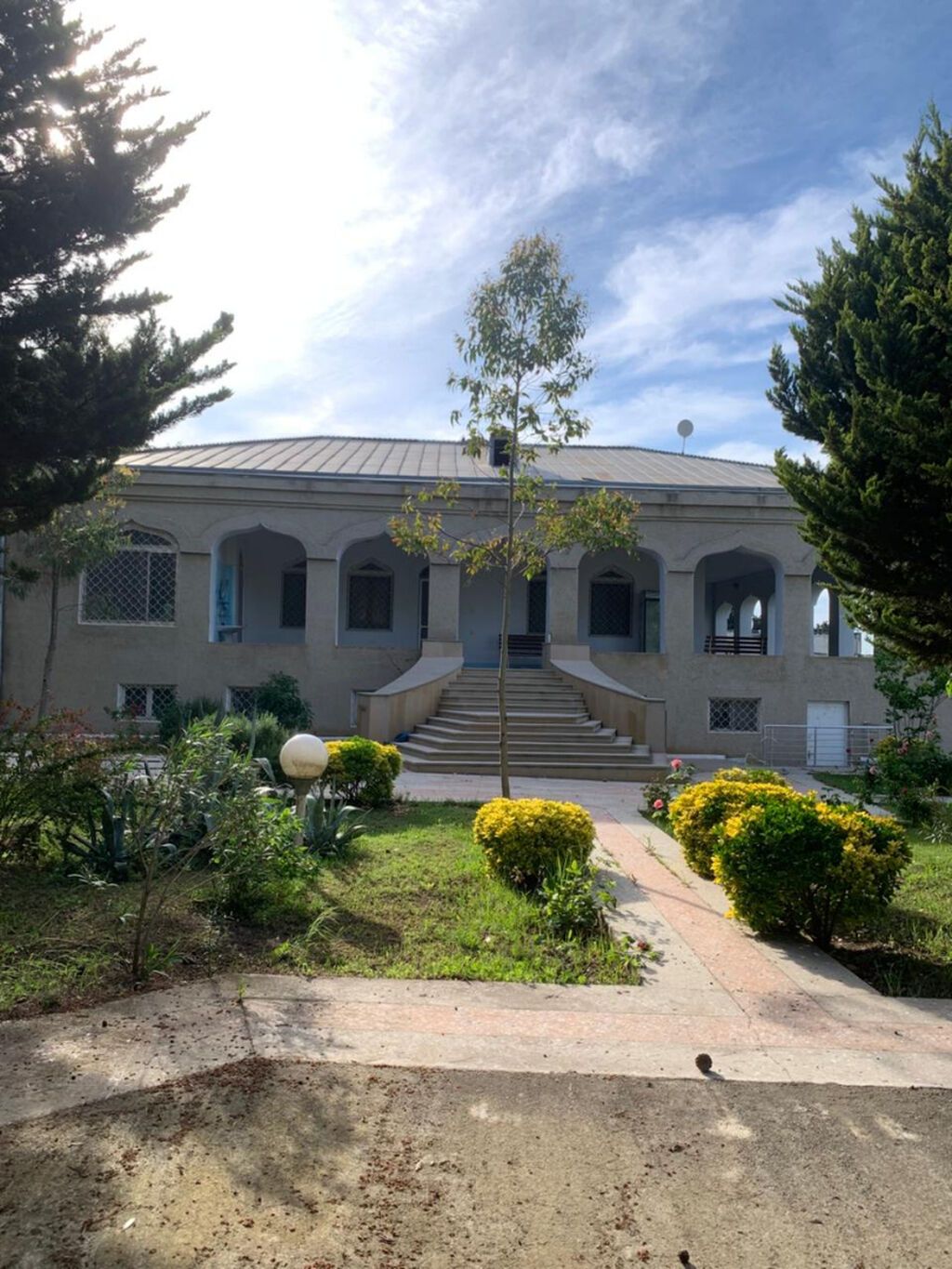 5 otaqlı, 350 kv. m, Kredit yoxdur, Orta təmir