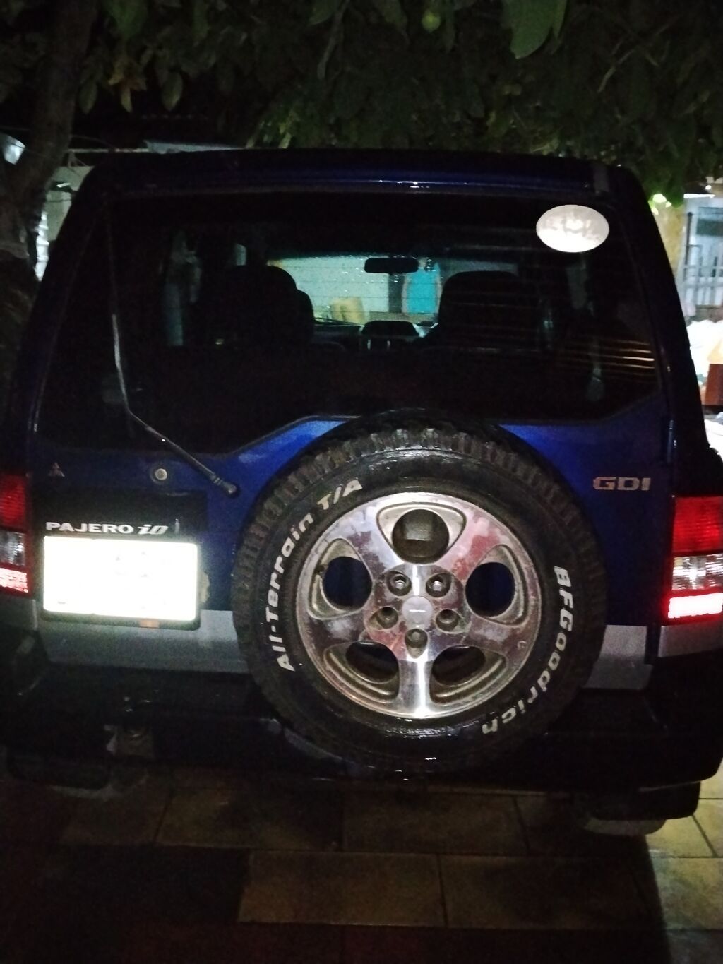 Mitsubishi Pajero iO: 1998 г., 1.9 л, Автомат, Дизель, Внедорожник: фото 7