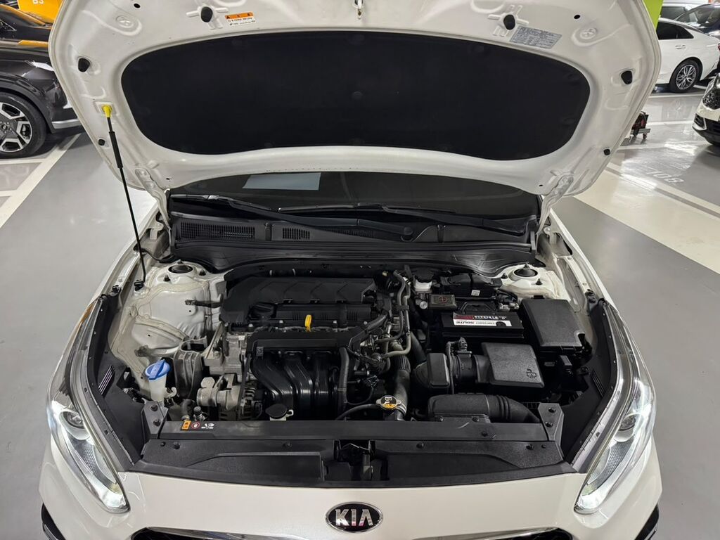 Kia K3: 2020 г., 1.6 л, Автомат, Бензин, Седан: фото 4