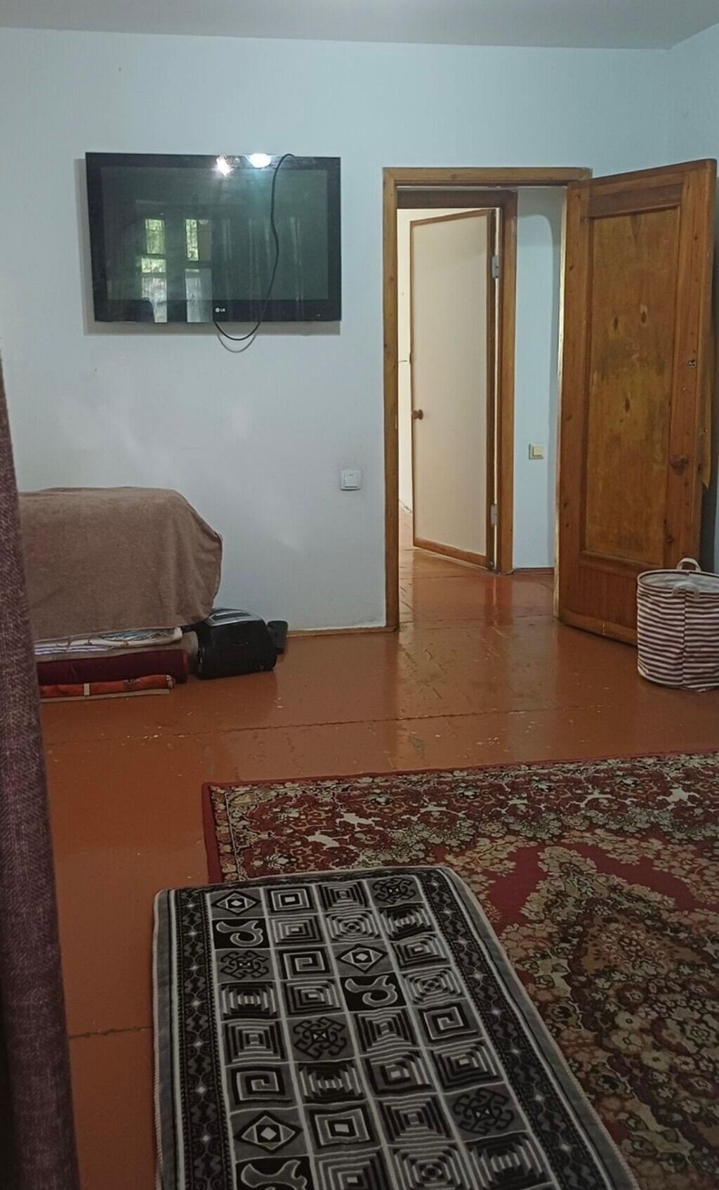 2 комнаты, 46 м², Филармония Индивидуалка, 1 этаж, Старый ремонт: фото 2