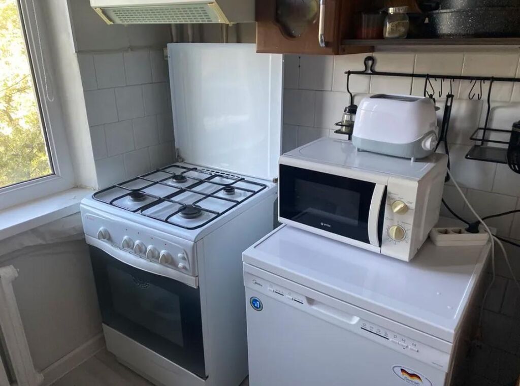3 комнаты, 58 м², 8 мкр 104 серия, 5 этаж, Евроремонт: фото 8