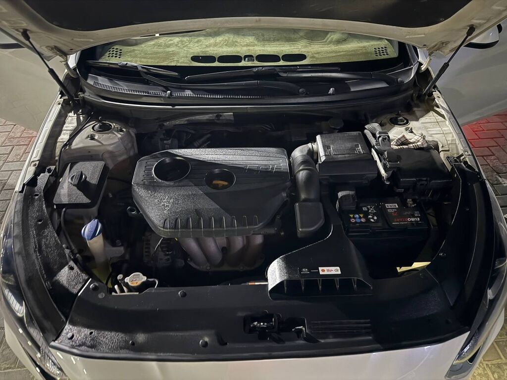 Hyundai Sonata: 2020 г., 2 л, Автомат, Газ, Седан: фото 7