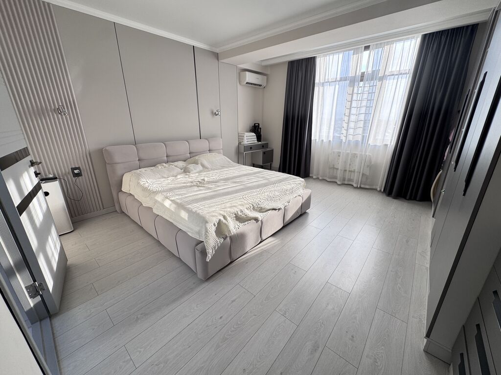 3 комнаты, 113 м², Ак-Орго ж/м Элитка, 7 этаж, Свежий ремонт: фото 1