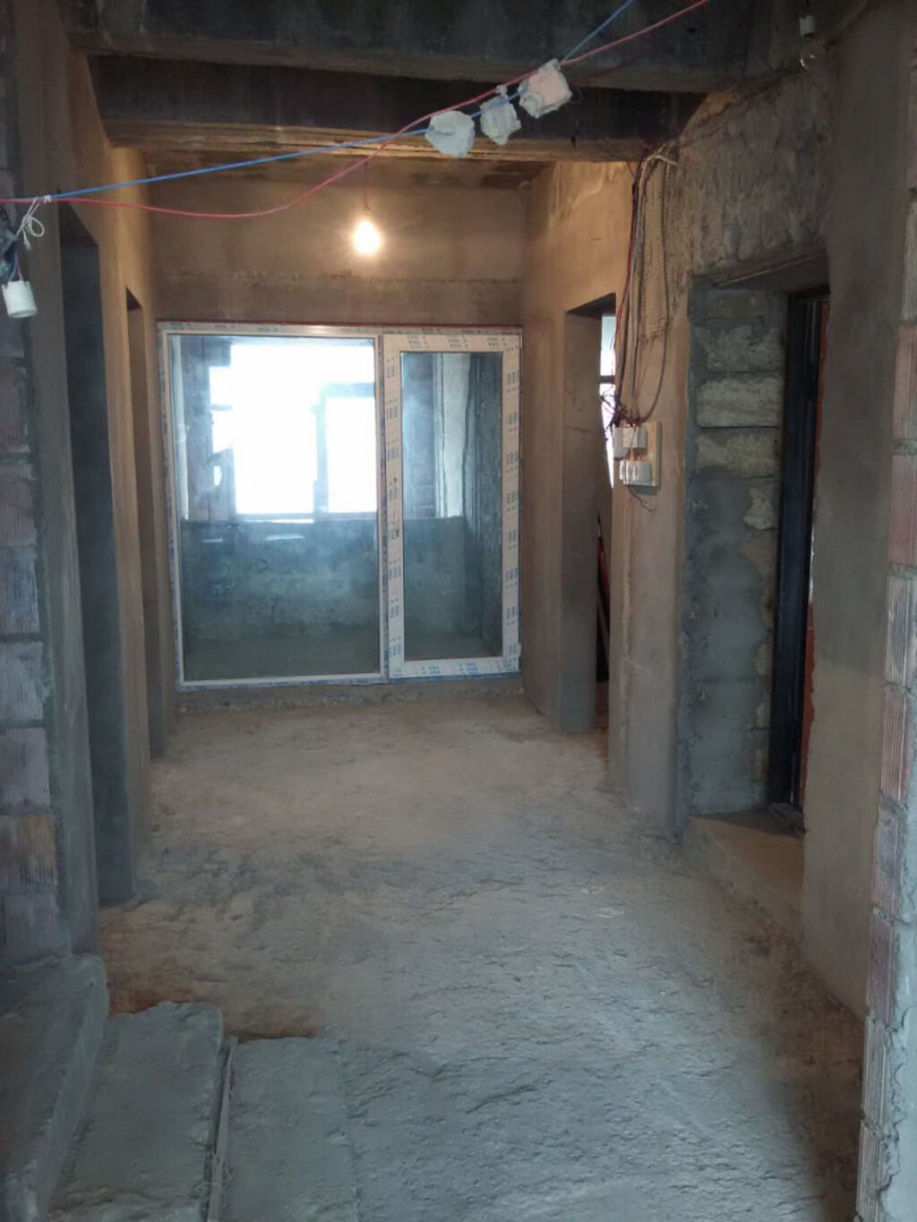 Bayıl, 5 otaqlı, Yeni tikili, 216 kv. m