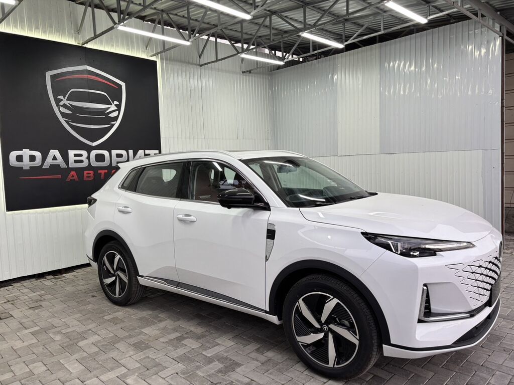 Changan CS55 Plus: 2025 г., 1.5 л, Робот, Бензин, Кроссовер: фото 4