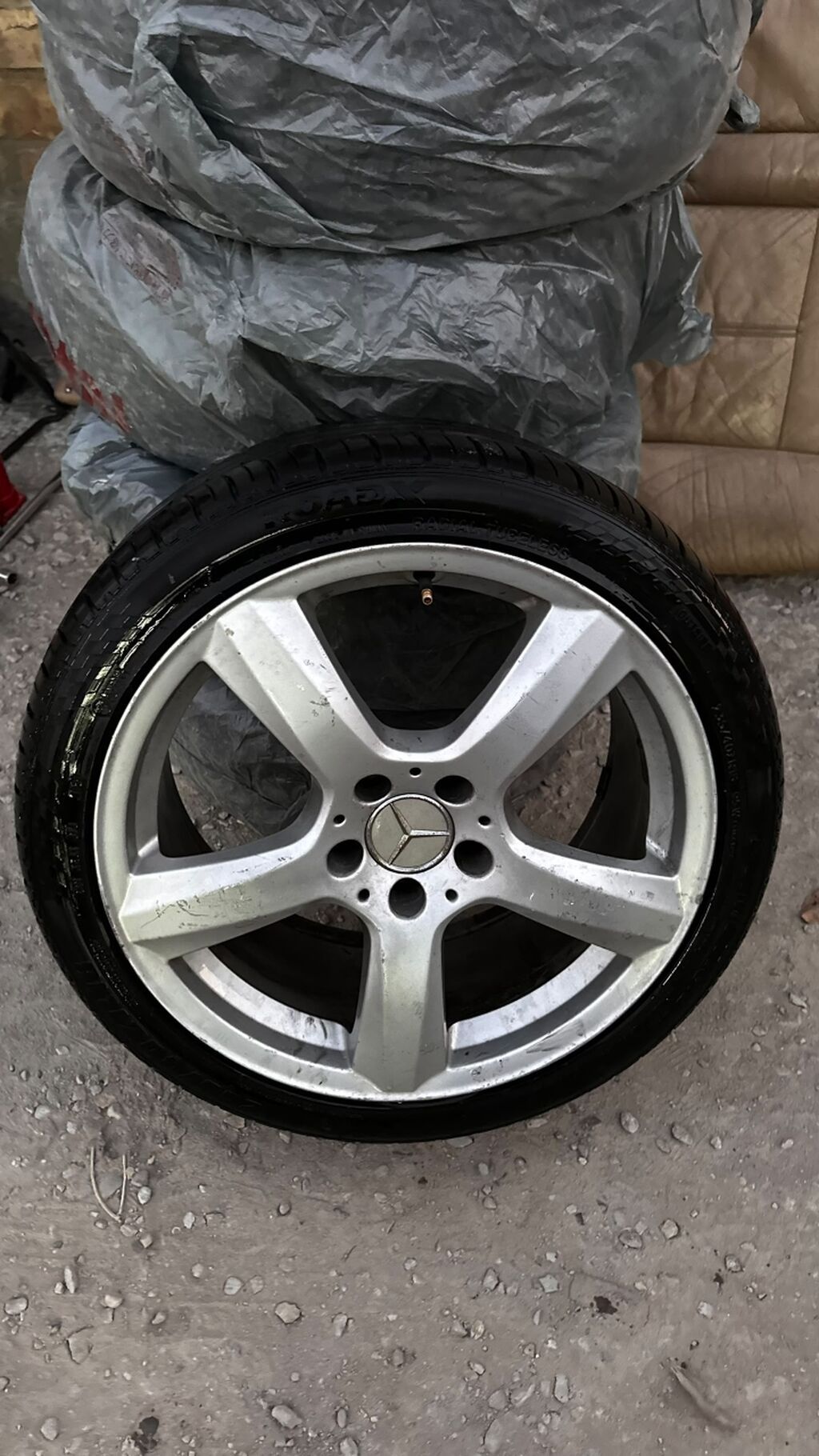 Колеса в сборе 235 / 40 / R 18, Лето, Б/у, Комплект, Легковые, Литые, отверстий - 5: фото 3