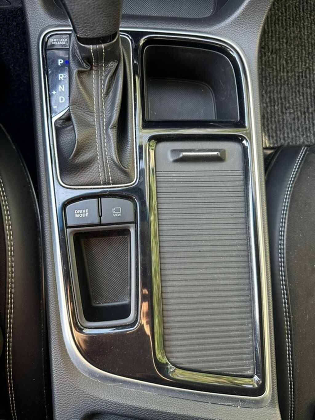 Hyundai Sonata: 2019 г., 2 л, Автомат, Газ, Седан: фото 7